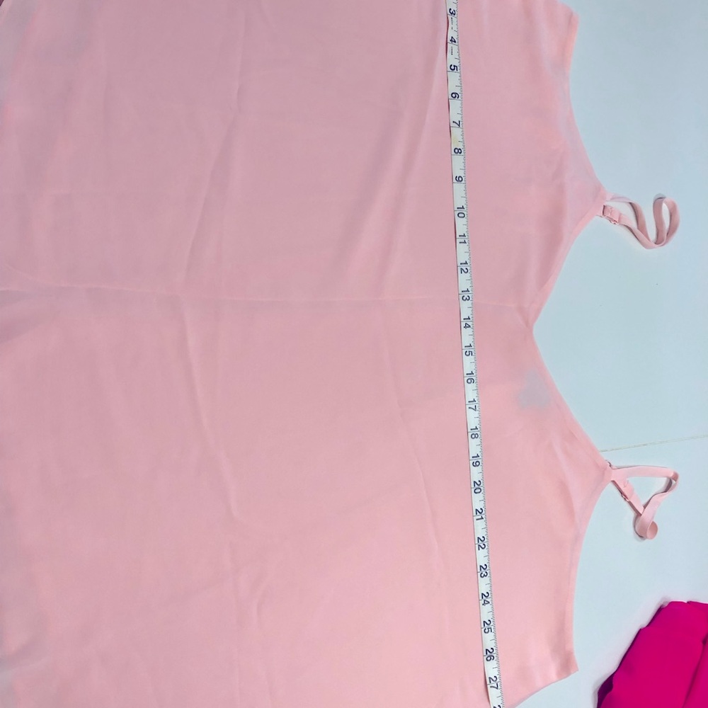 Torrid light pink top size 3. Almost new